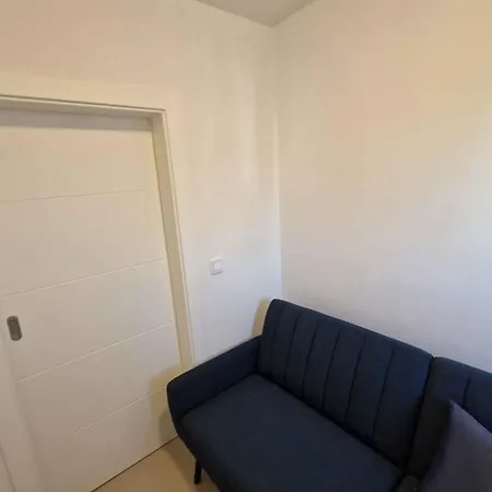 In 47128 *