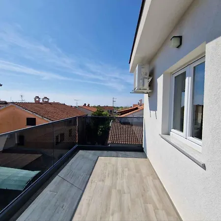 In 47128 Apartment Porec